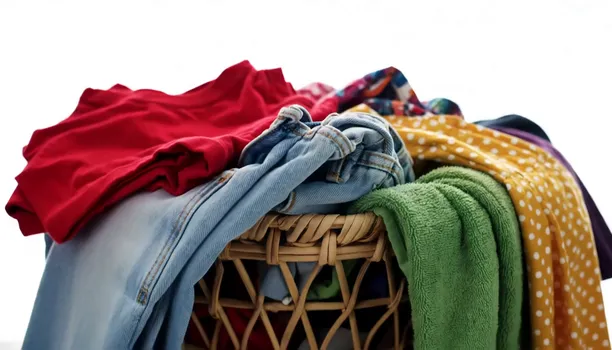 Here and There Laundry Service Logo