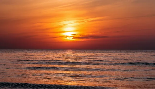 Serene Sunset over the Ocean